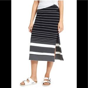 Women’s Athleta Black And White Midi Skirt SZ S